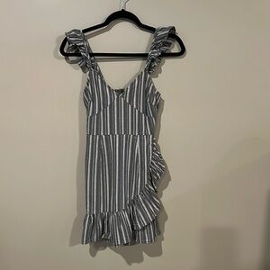 Altar’d State Dress Size XS.